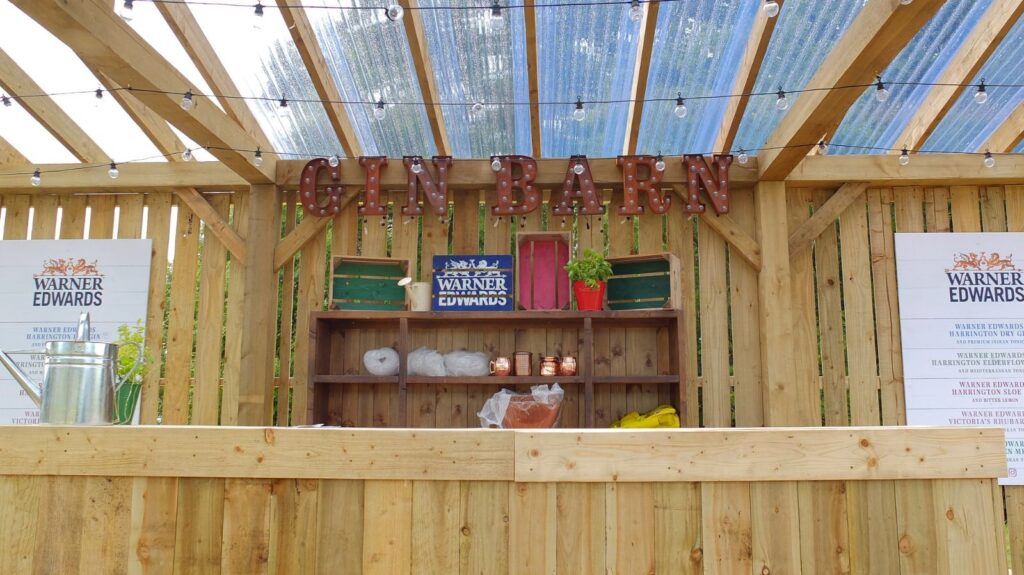 Wood Decking Garden